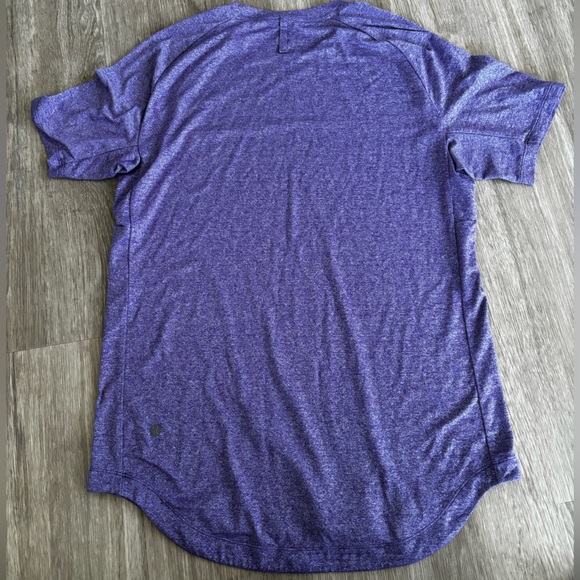 LULULEMON Better Everyday Men’s Shirt - Picture 3 of 5